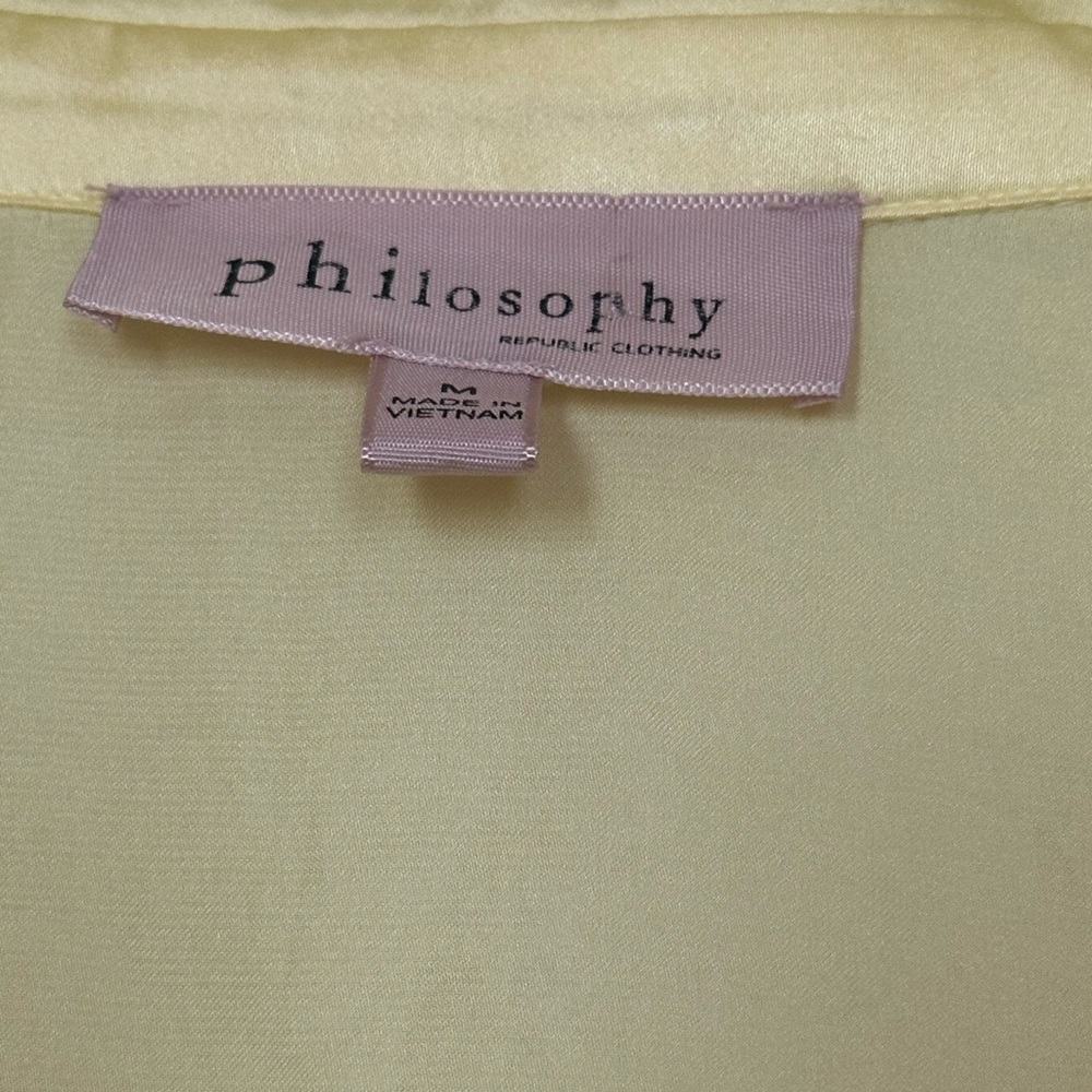 Philosophy Republic Clothing Shiny Yellow Blouse Medium NWOT Silky Polyester - Picture 4 of 5